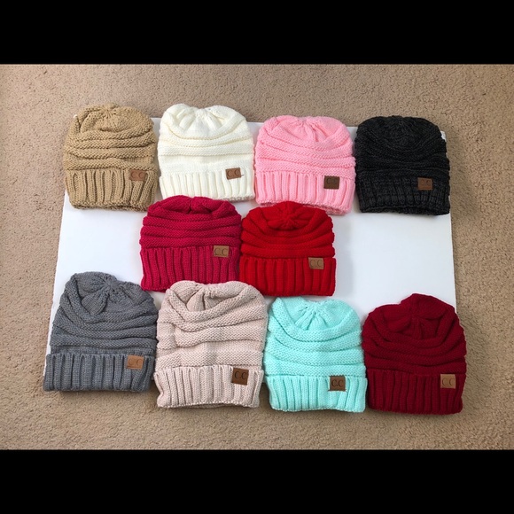 Fall & winter must have knit CC beanies - Picture 3 of 8